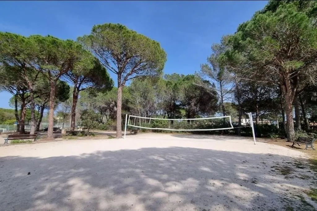 Chez K&D Studioterra Saint-Raphaël 0*,  فرنسا