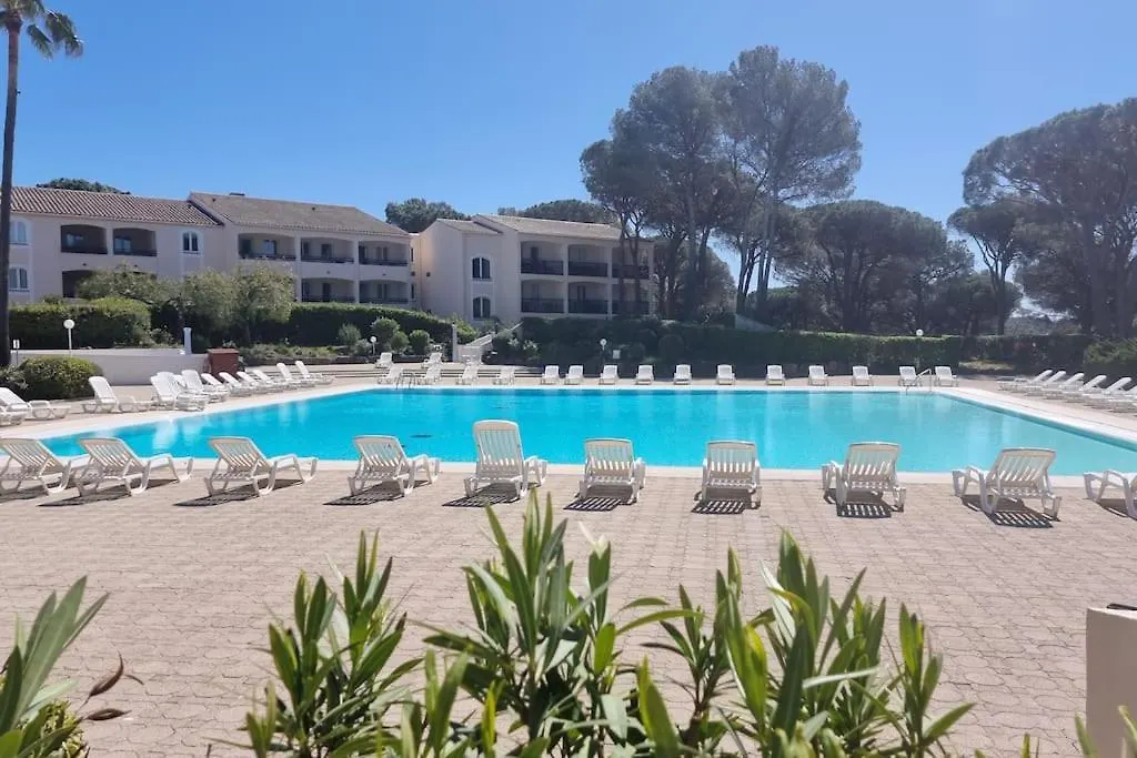 Chez K&D Studioterra Saint-Raphael  0*, Saint-Raphael (Var) France